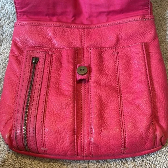 Fossil Morgan Traceler Bag in Hot Pink - Picture 4 of 6